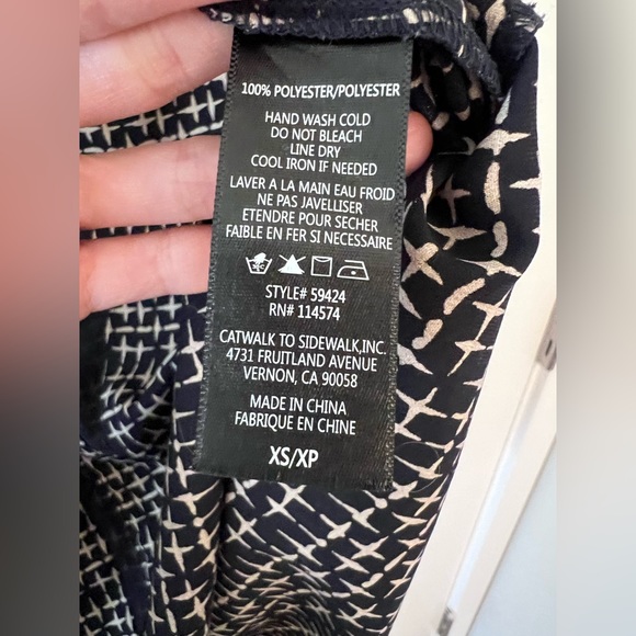 Pleione navy blouse sleeveless xs - Picture 2 of 4